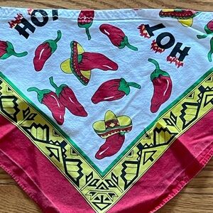 Dog Bandana: Chili Peppers, L